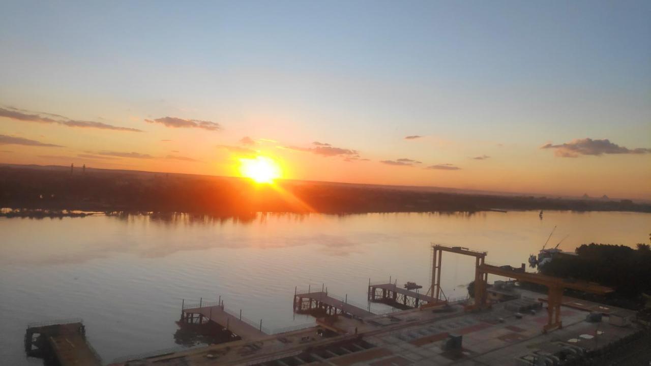 Nile Pyramidal View Apartment Kaherah Luaran gambar