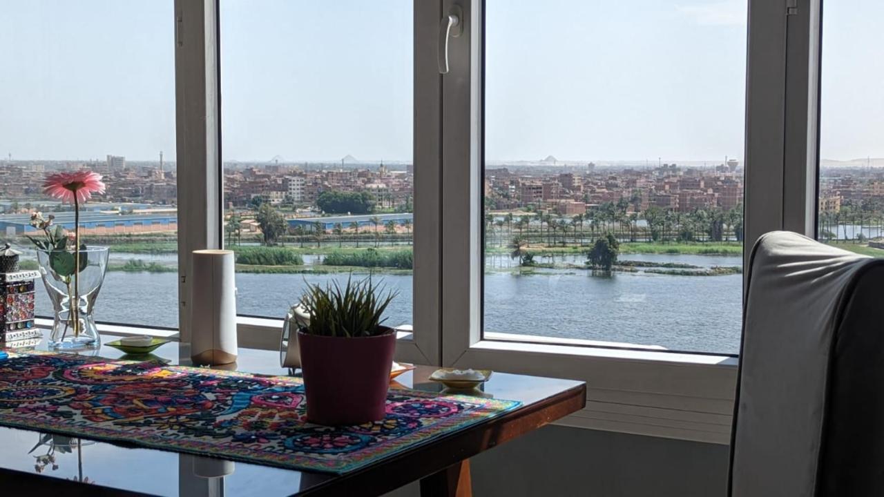 Nile Pyramidal View Apartment Kaherah Luaran gambar